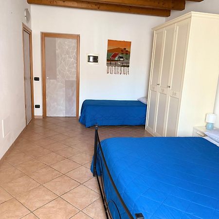Ely Hause Apartment Calmasino Bagian luar foto