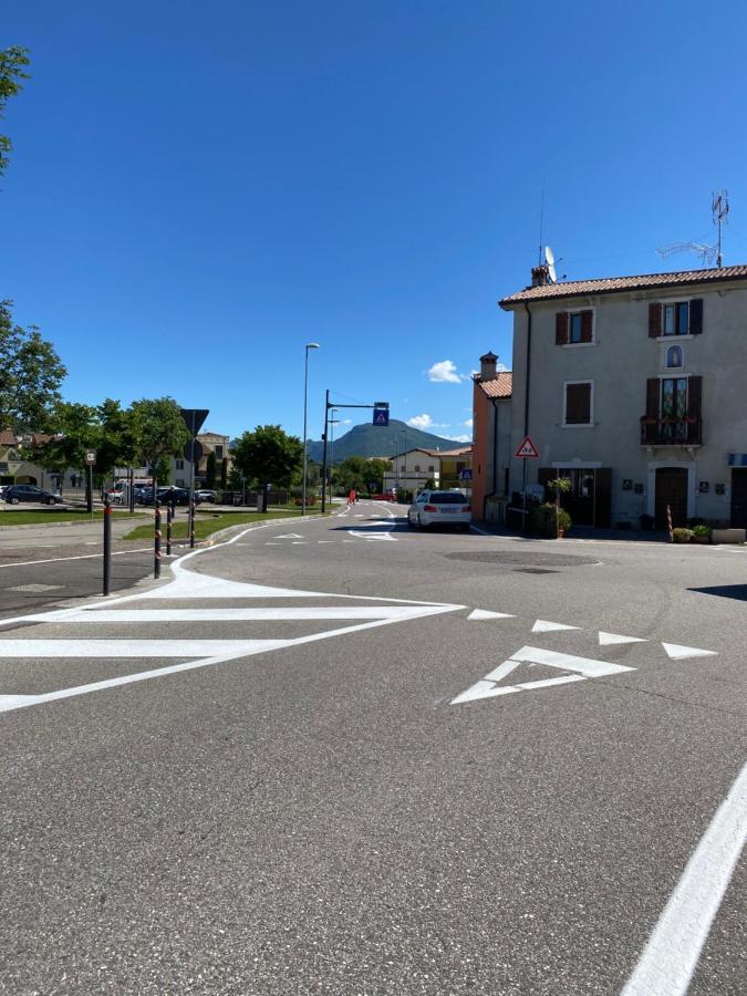 Ely Hause Apartment Calmasino Bagian luar foto